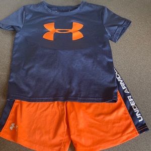 Under Armour size 6 set.